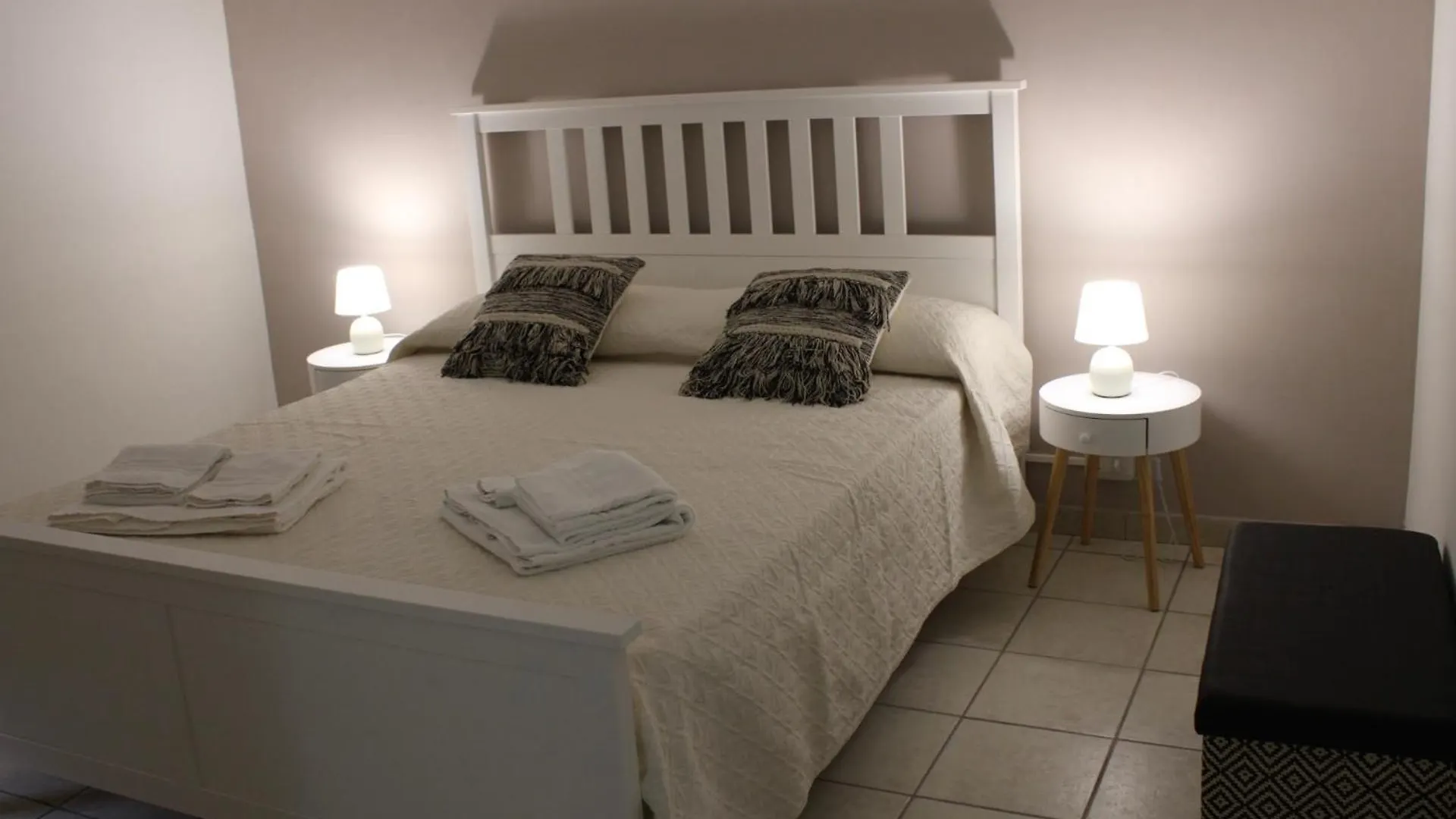 בית הארחה קטאניה Tulip Rooms איטליה